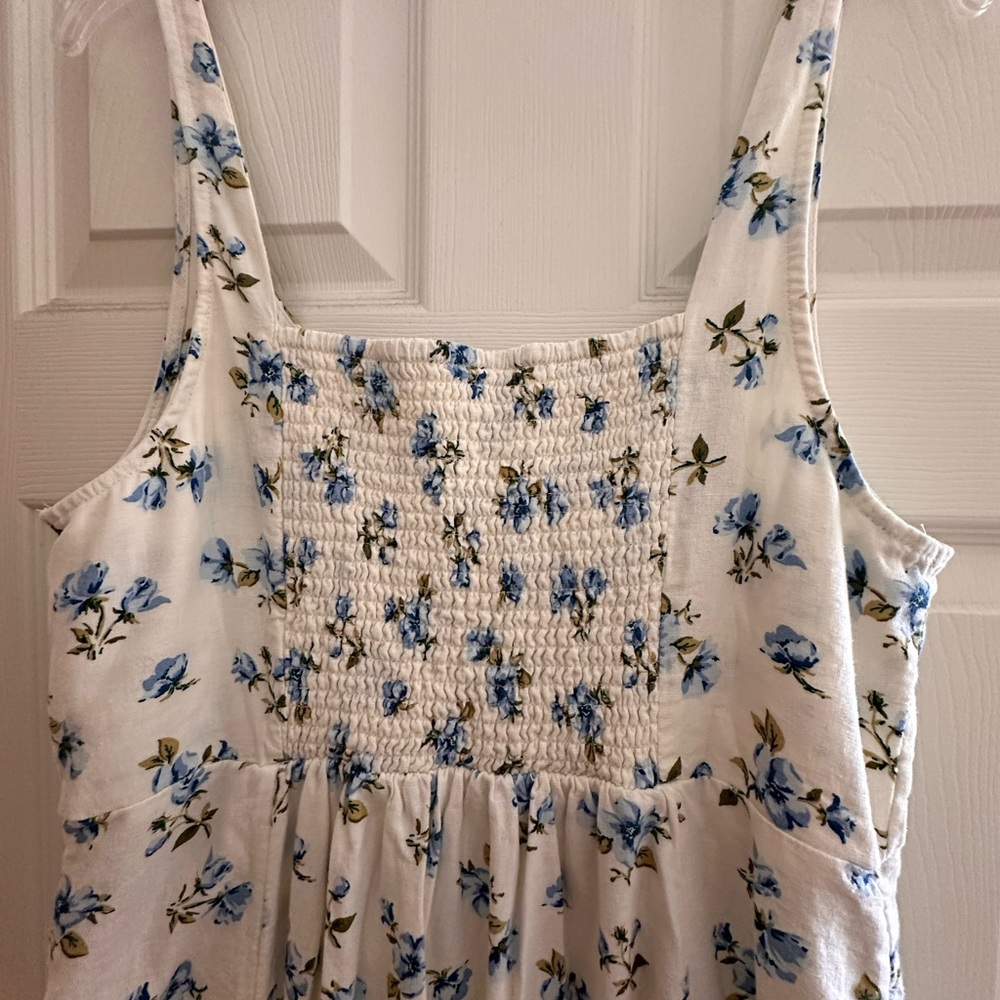Old Navy fit and flare linen blend with Sweetheart neckline - Picture 4 of 6